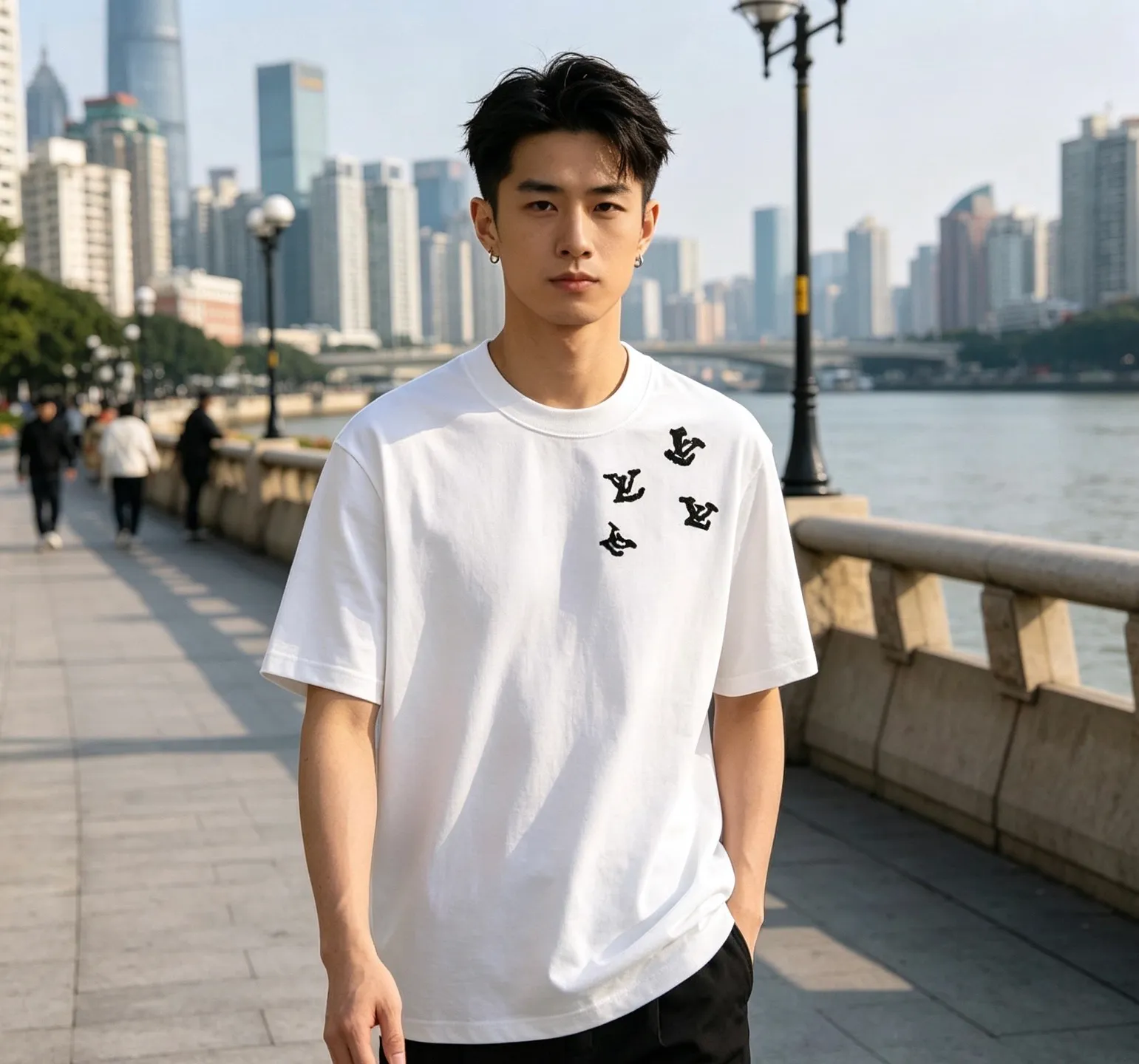 Louis Vuitton/Louis Vuitton 26ss flocked presbyopia logo printed short sleeves